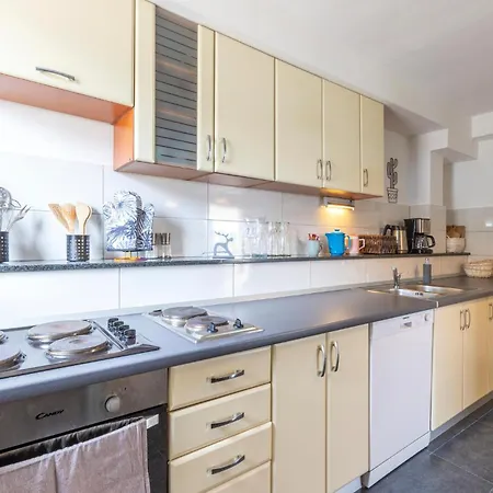 Ferienhaus Beautiful In Sevid *