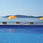 Beautiful In Holiday home