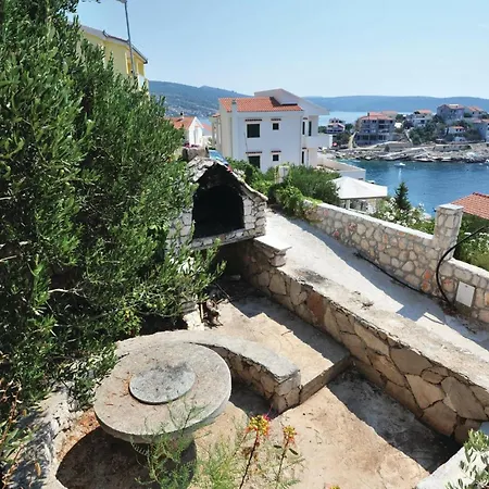 Holiday home Awesome In Sevid With House Sea View Zaglavice