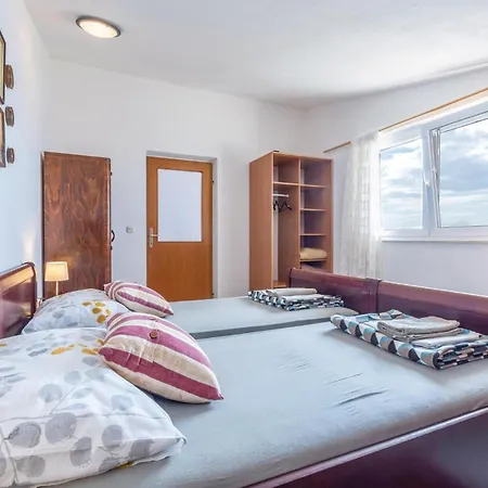 Awesome In Sevid With House Sea View Holiday home *